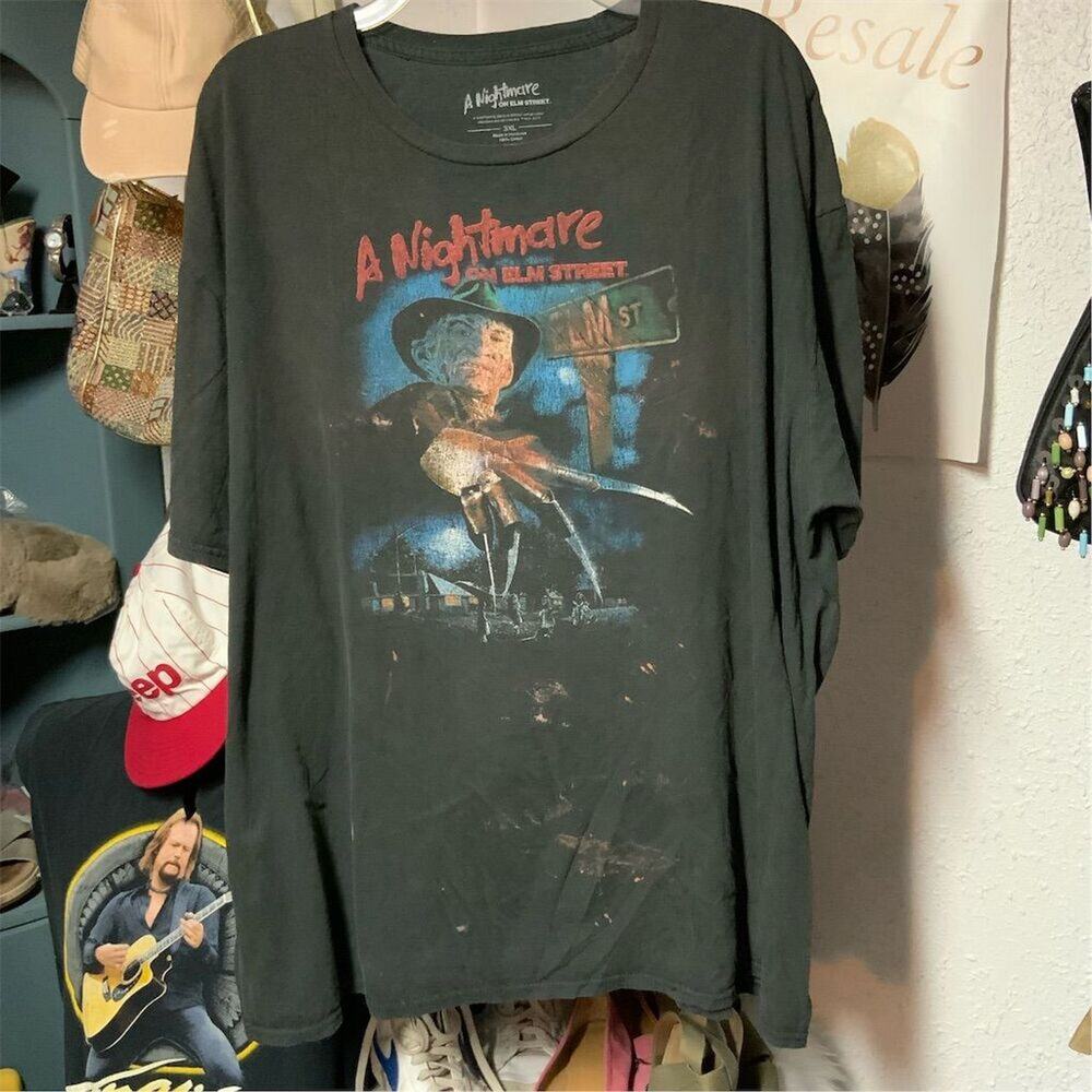 CLEARANCE SALE!!! 2290. Freddy Krueger Men's 3XL Black Graphic T-Shirt